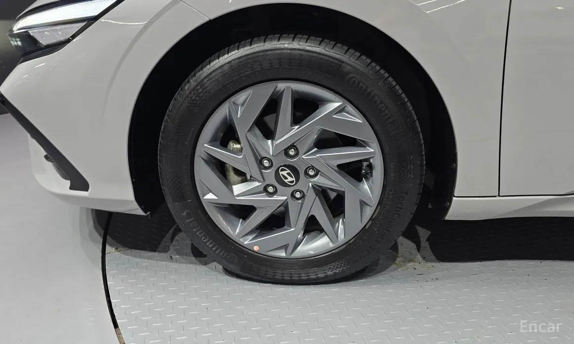 Фото 5 - Hyundai Avante