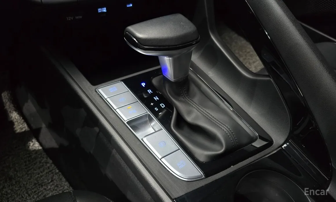 Фото 9 - Hyundai Avante