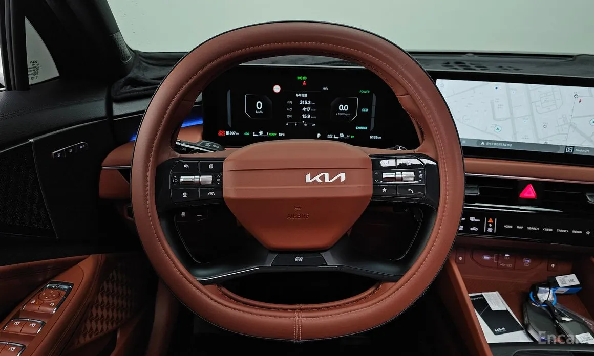 Фото 13 - Kia K8