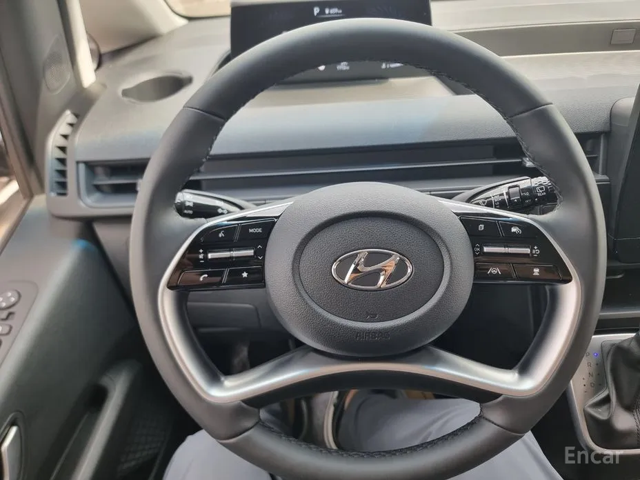 Фото 10 - Hyundai Staria