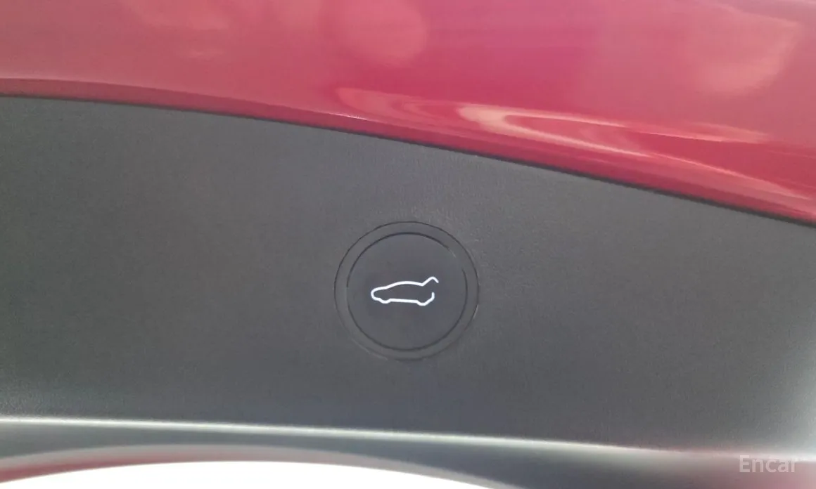 Фото 20 - Tesla Model 3