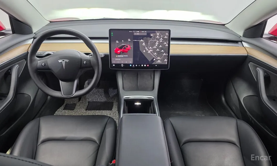 Фото 7 - Tesla Model 3