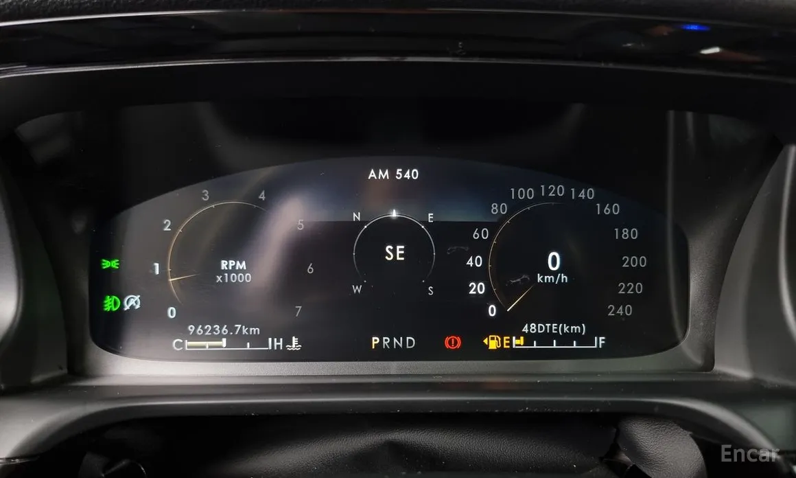 Фото 8 - Lincoln Aviator