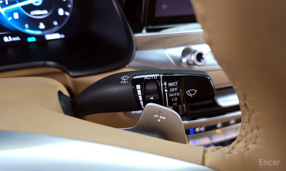 Фото 14 - Kia K9