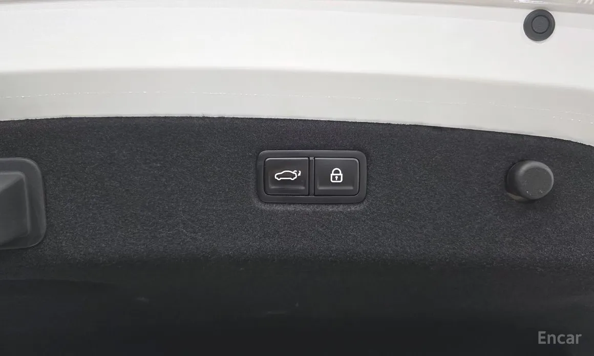 Фото 20 - Kia K9