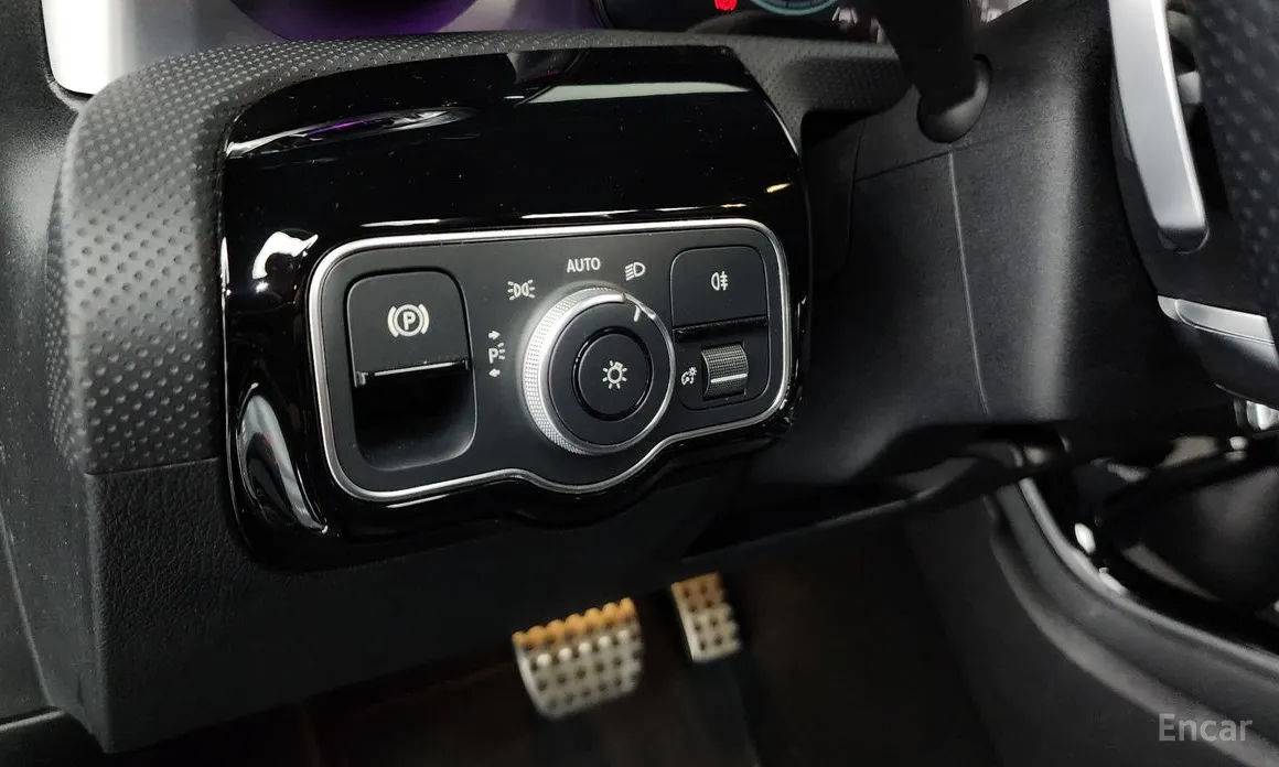 Фото 14 - Mercedes-Benz CLA-Class