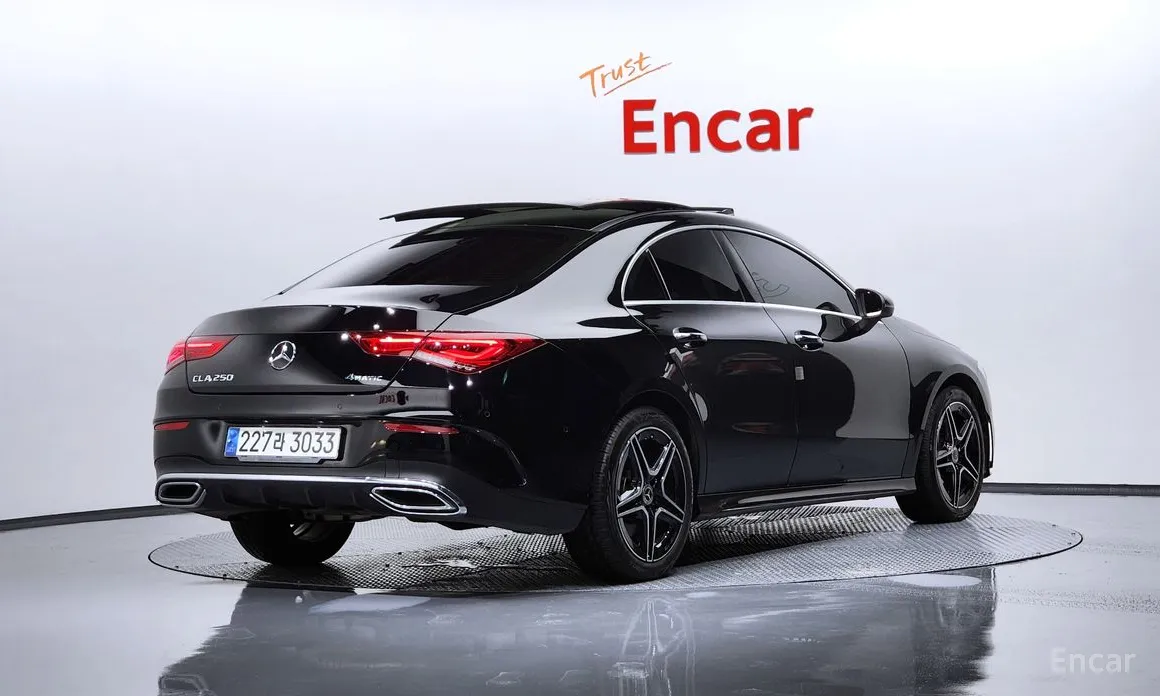 Фото 2 - Mercedes-Benz CLA-Class