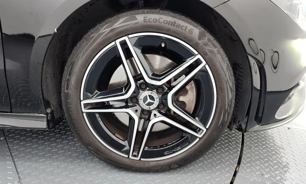 Фото 5 - Mercedes-Benz CLA-Class