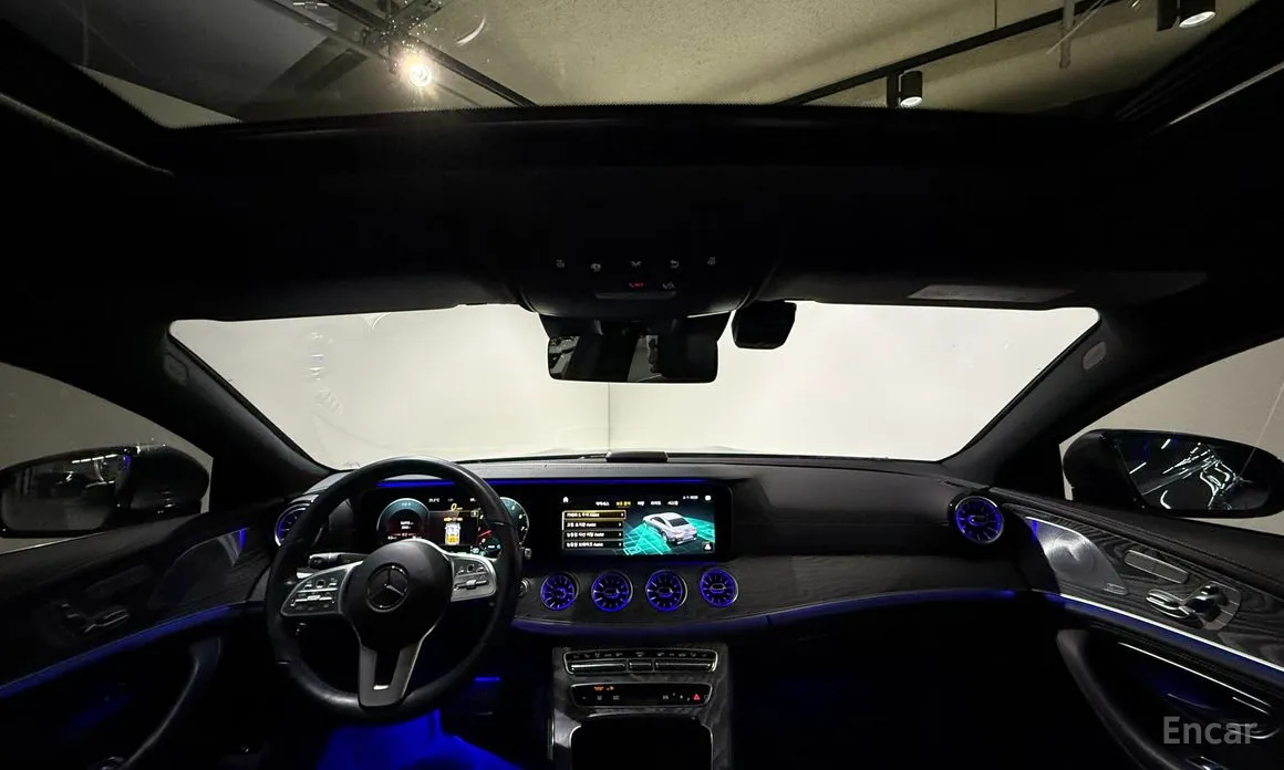 Фото 13 - Mercedes-Benz CLS-Class