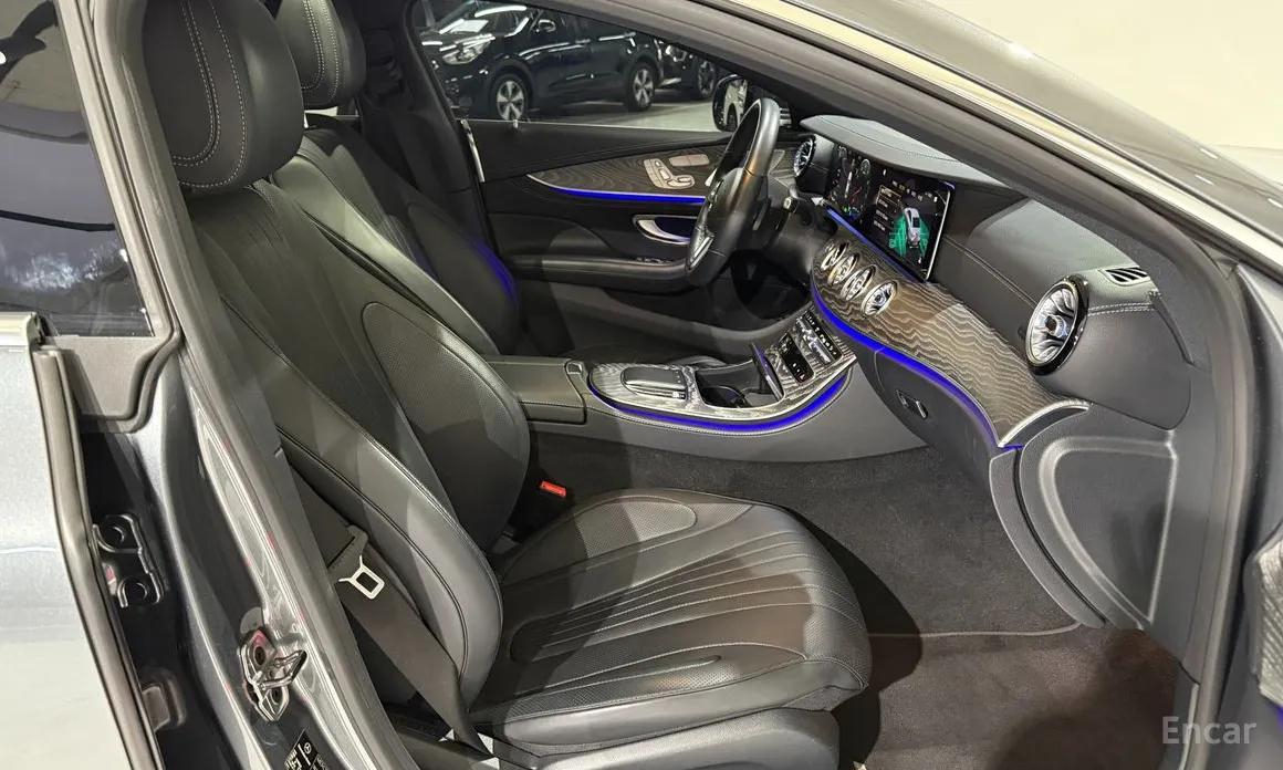 Фото 8 - Mercedes-Benz CLS-Class