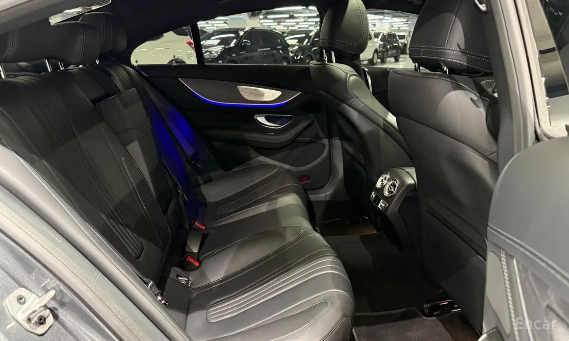 Фото 9 - Mercedes-Benz CLS-Class