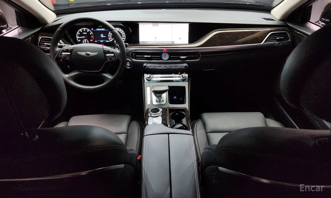 Фото 7 - Genesis G90