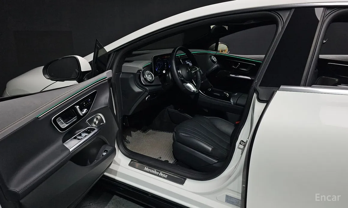 Фото 10 - Mercedes-Benz EQE