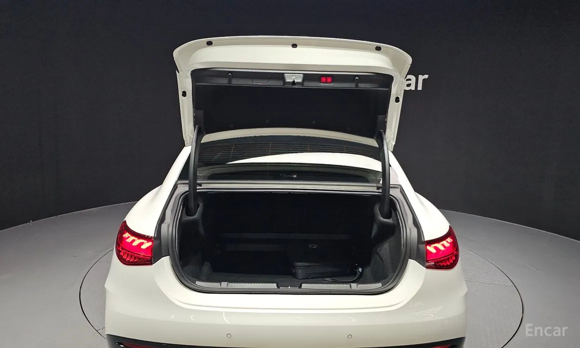 Фото 20 - Mercedes-Benz EQE