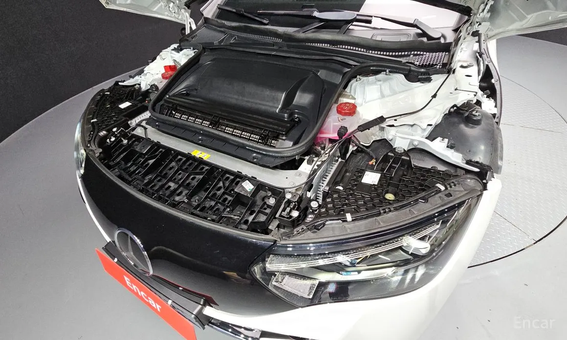 Фото 6 - Mercedes-Benz EQE