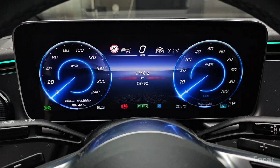 Фото 8 - Mercedes-Benz EQE