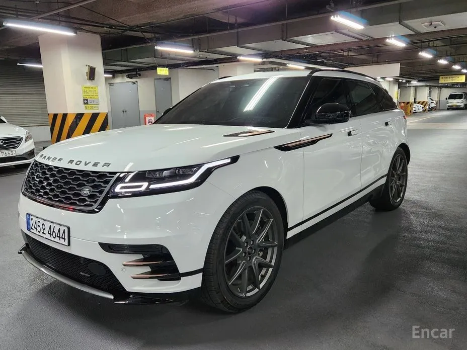Фото 11 - Land Rover Range Rover Velar