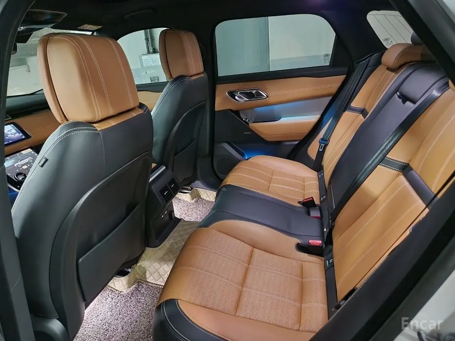 Фото 19 - Land Rover Range Rover Velar