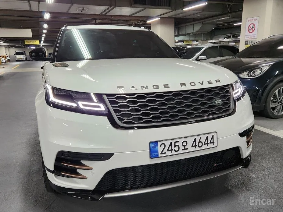 Фото 7 - Land Rover Range Rover Velar