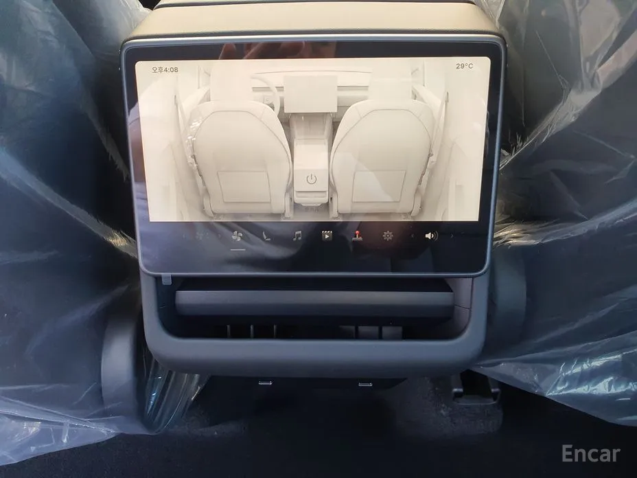 Фото 11 - Tesla Model Y