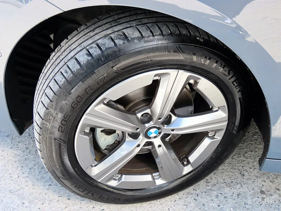 Фото 20 - BMW 2 Series