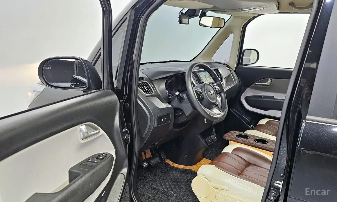 Фото 10 - Kia Ray