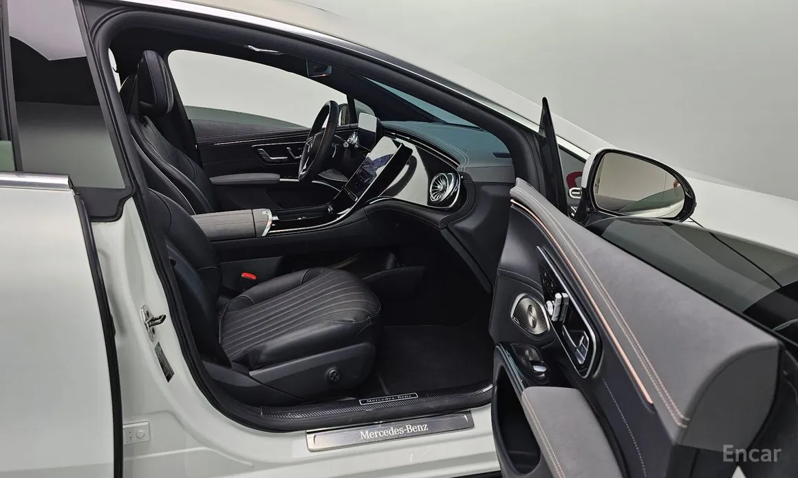 Фото 11 - Mercedes-Benz EQS