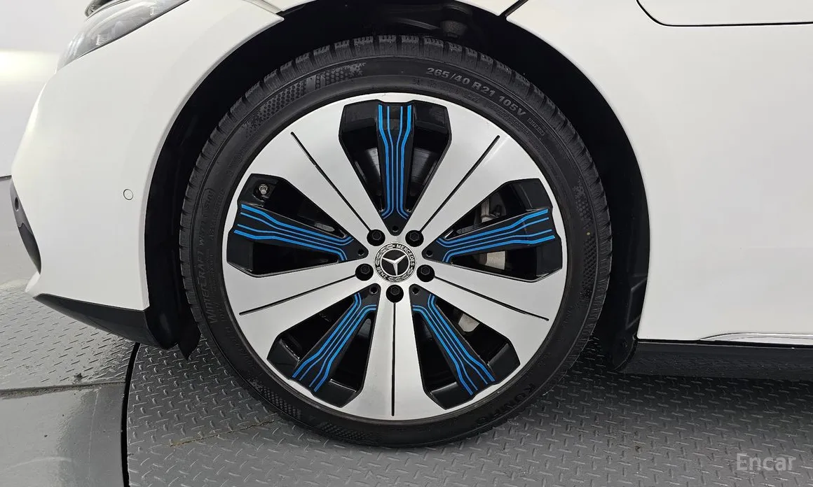 Фото 5 - Mercedes-Benz EQS