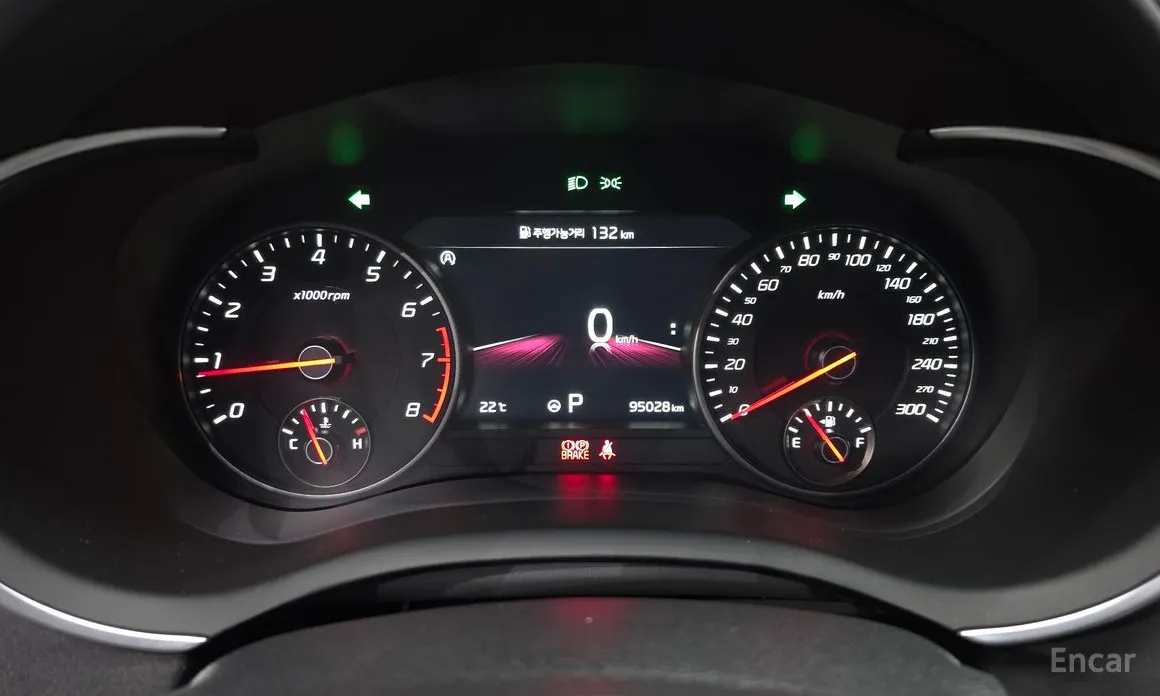 Фото 8 - Kia Stinger