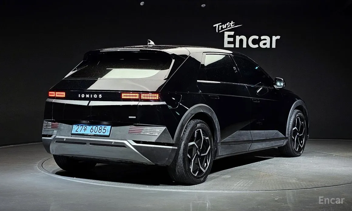 Фото 2 - Hyundai Ioniq 5