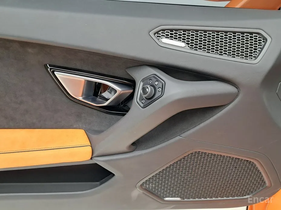 Фото 15 - Lamborghini Huracan