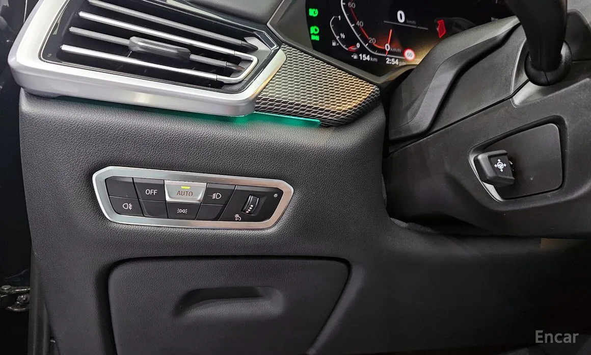 Фото 16 - BMW X6