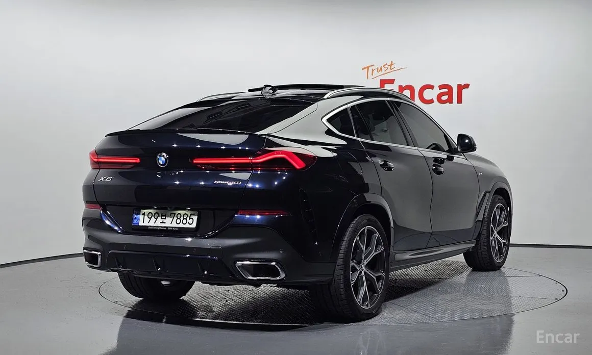 Фото 2 - BMW X6