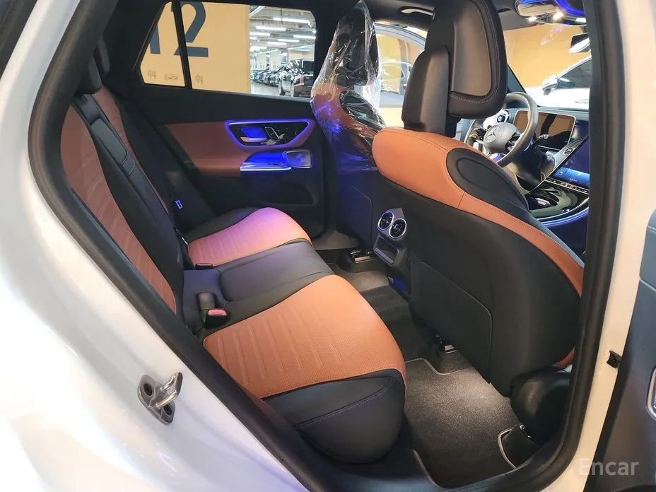 Фото 11 - Mercedes-Benz GLC-Class