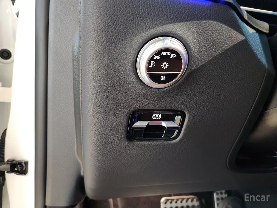 Фото 13 - Mercedes-Benz GLC-Class