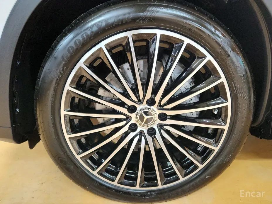 Фото 6 - Mercedes-Benz GLC-Class