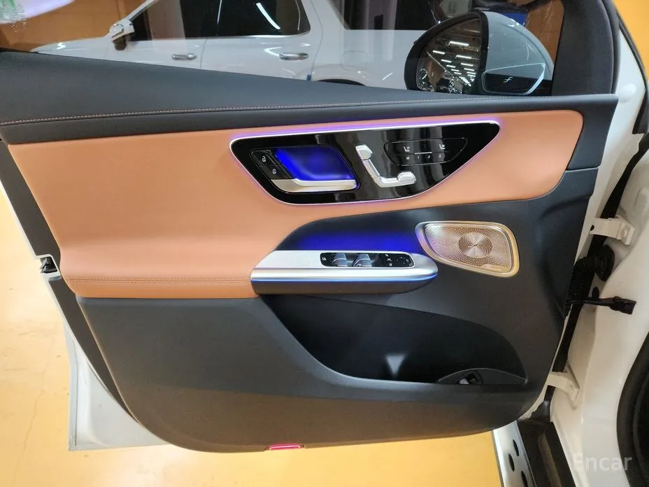 Фото 8 - Mercedes-Benz GLC-Class