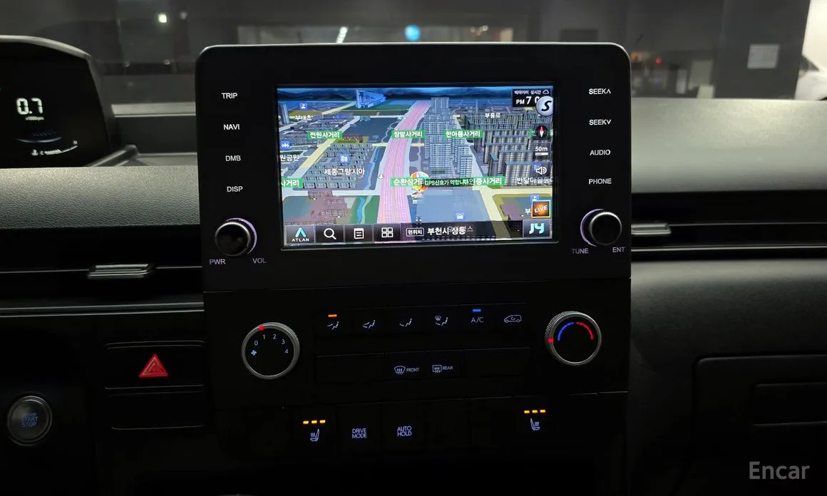 Фото 14 - Hyundai Staria