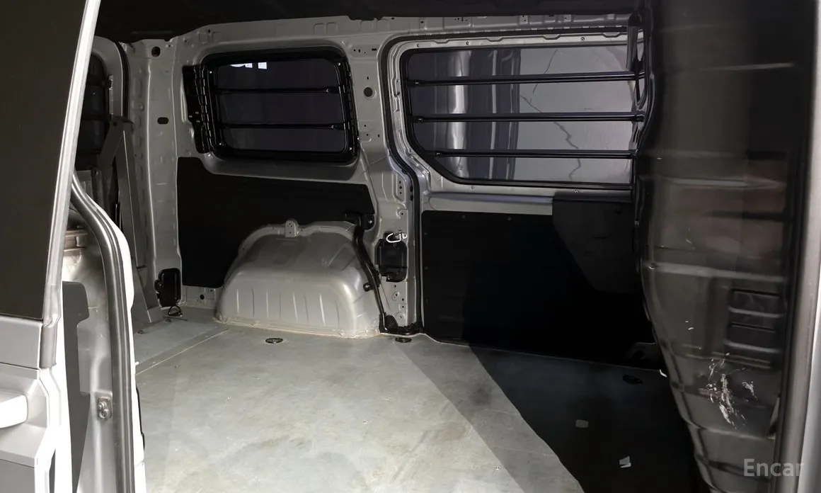 Фото 19 - Hyundai Staria