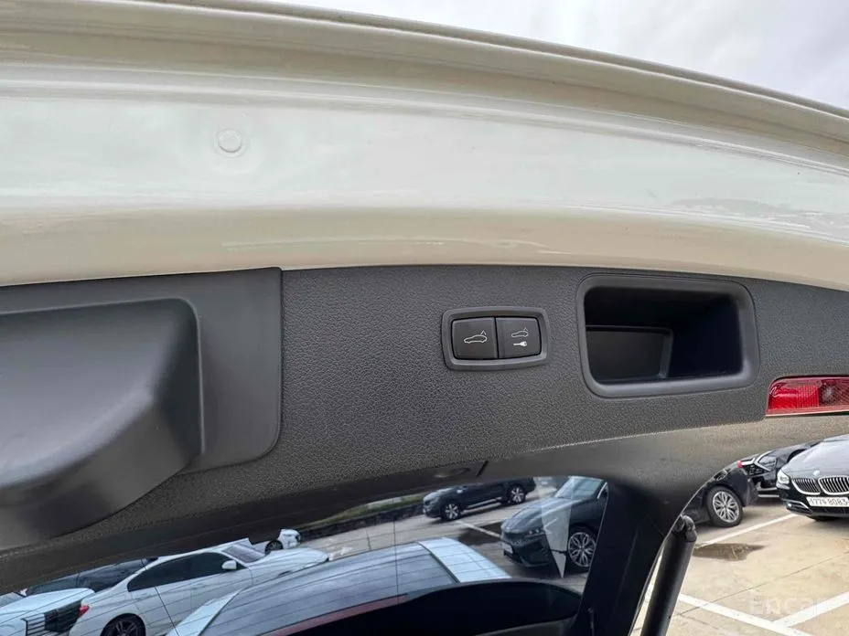 Фото 11 - Porsche Macan