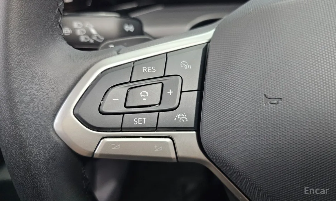 Фото 18 - Volkswagen Golf