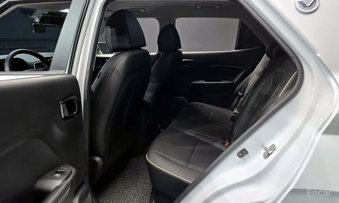 Фото 13 - Hyundai Venue