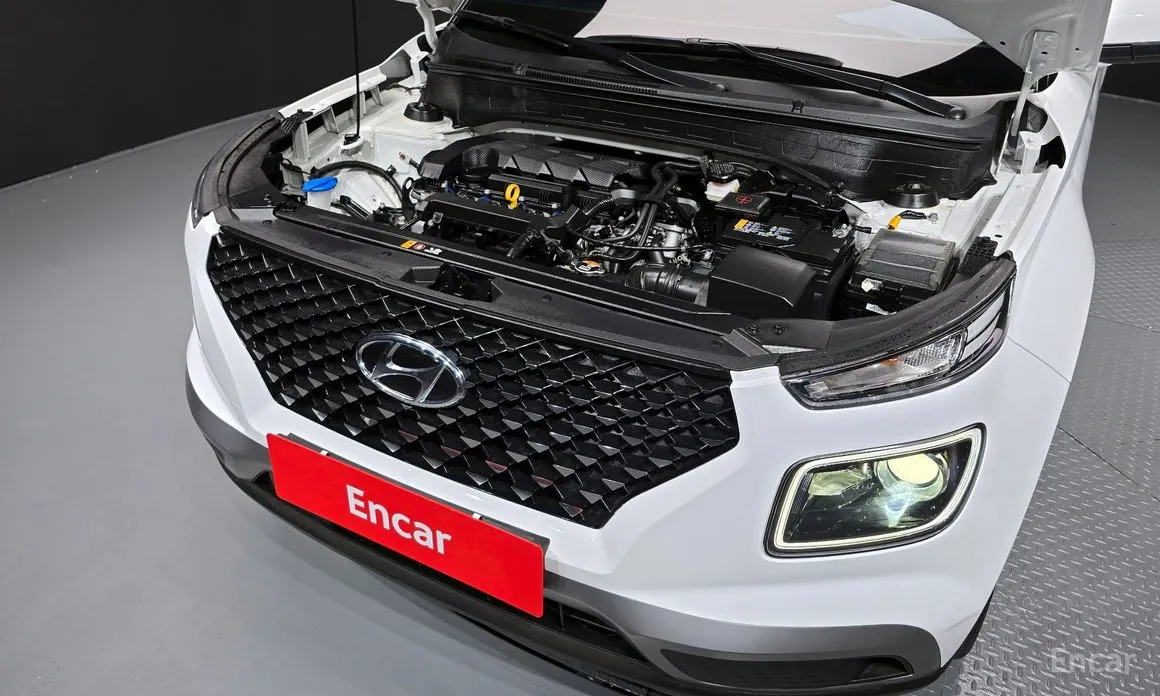 Фото 6 - Hyundai Venue