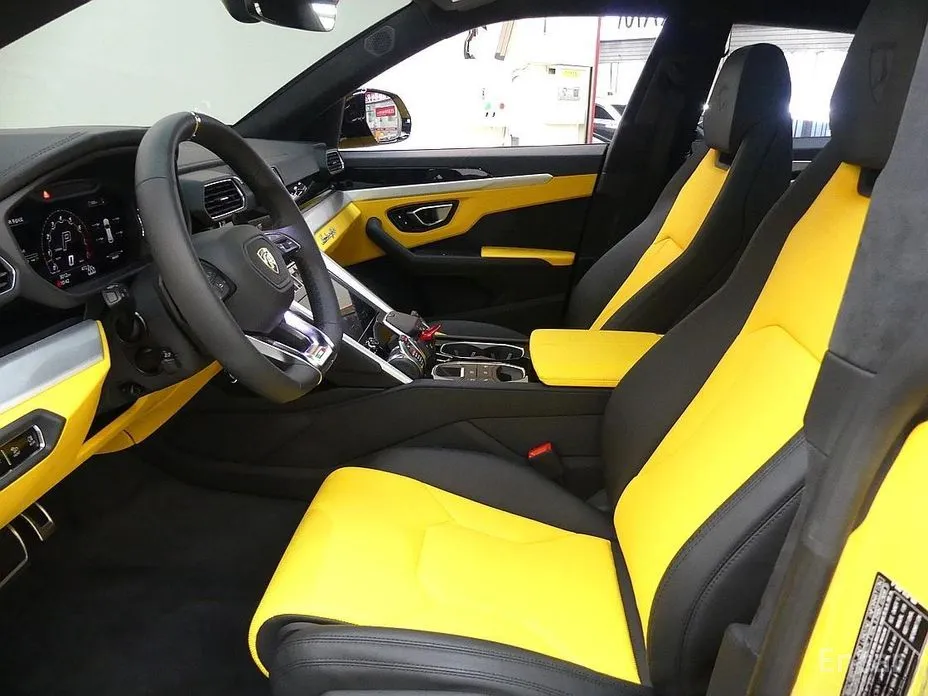 Фото 8 - Lamborghini Urus