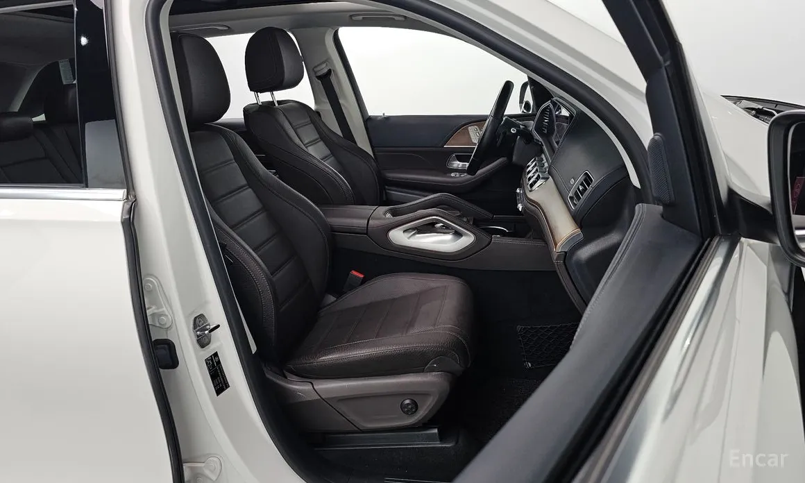 Фото 10 - Mercedes-Benz GLE-Class