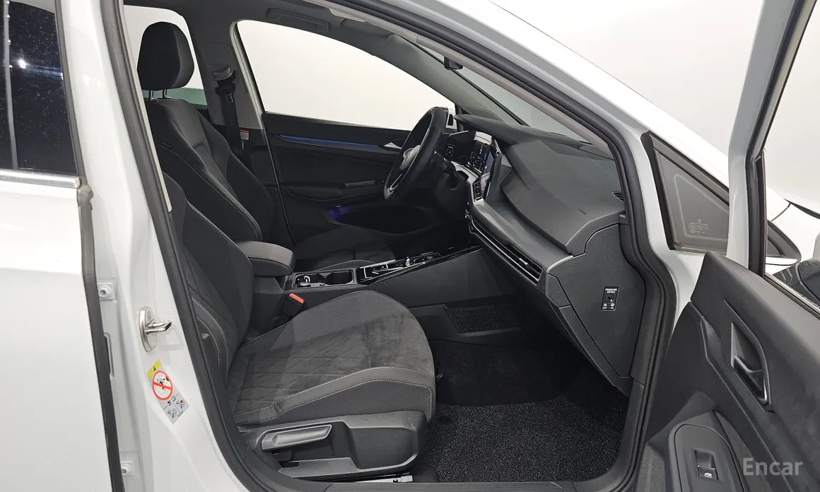 Фото 11 - Volkswagen Golf