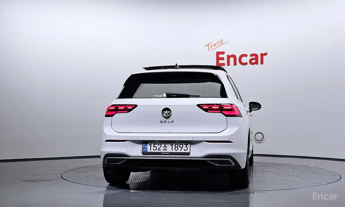 Фото 4 - Volkswagen Golf