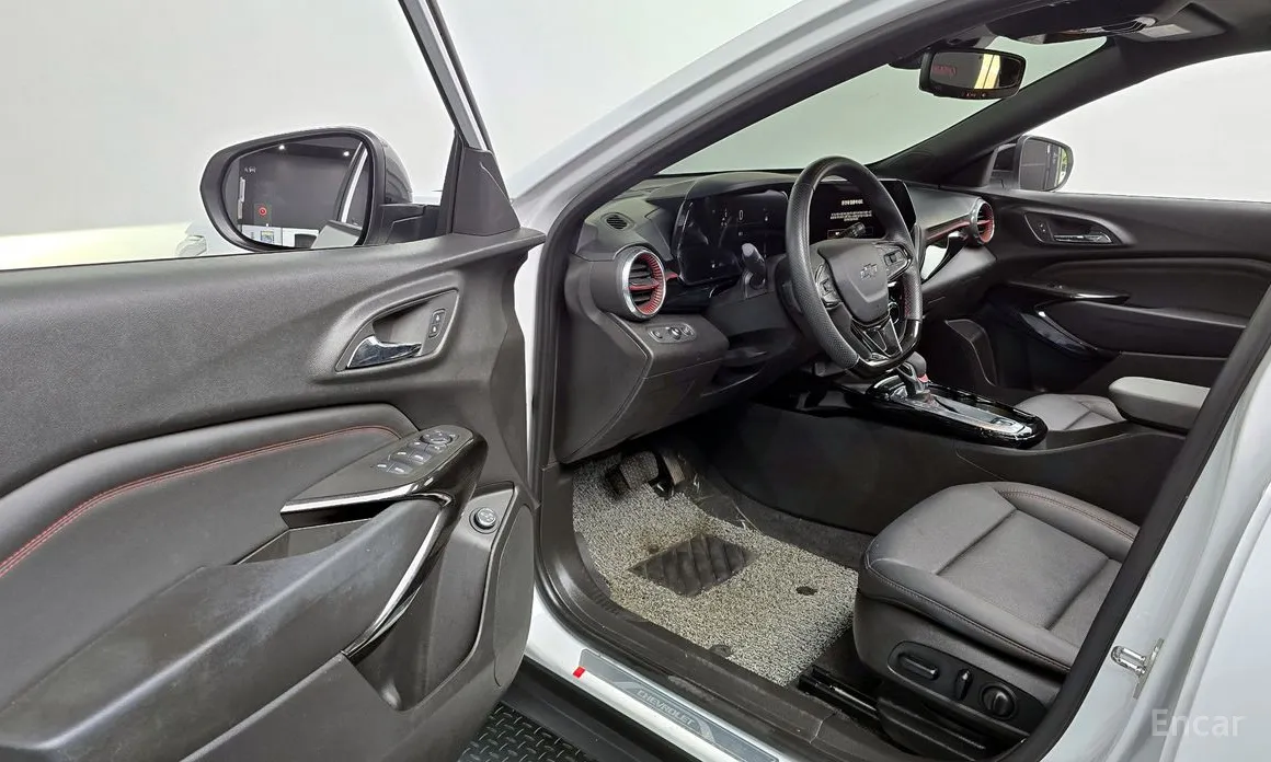 Фото 11 - Chevrolet Trax