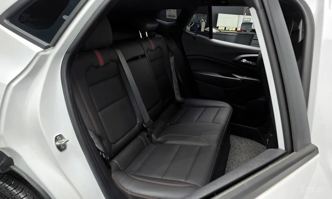 Фото 12 - Chevrolet Trax