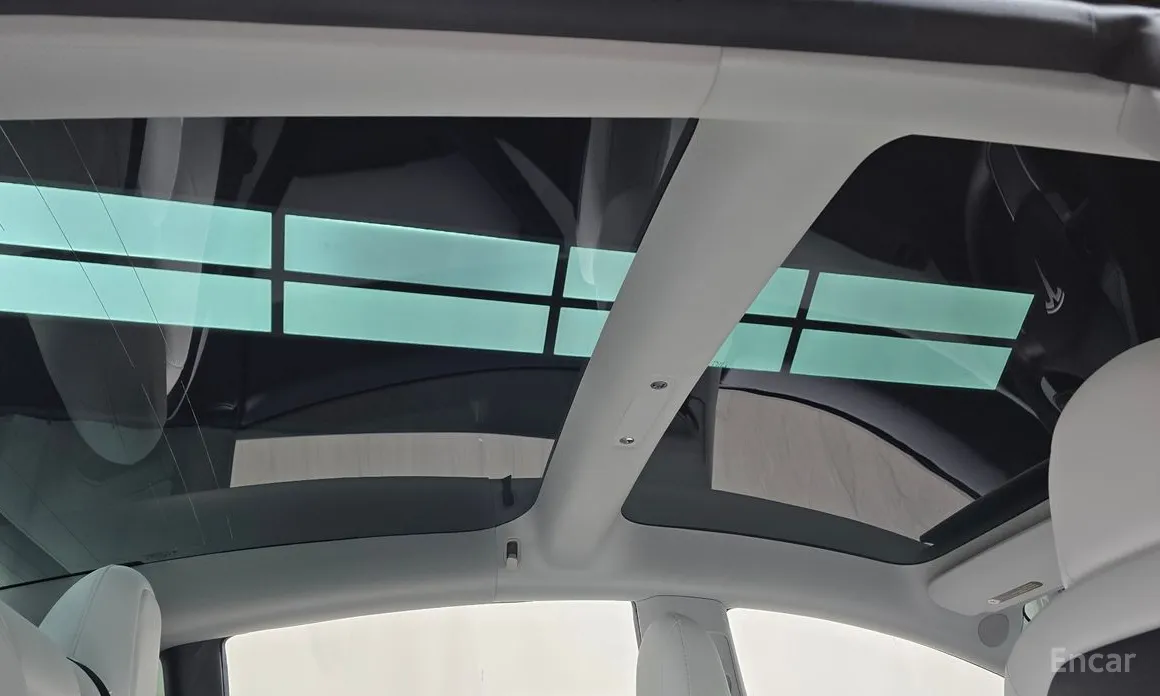 Фото 17 - Tesla Model 3